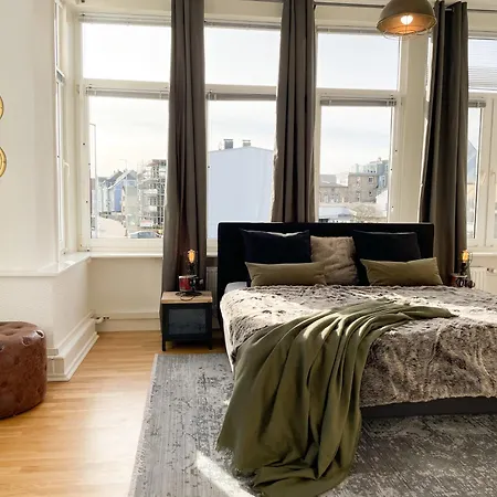 Apartament Altbauwohnung Mit Schleiblick - Erster Stock Szlezwik